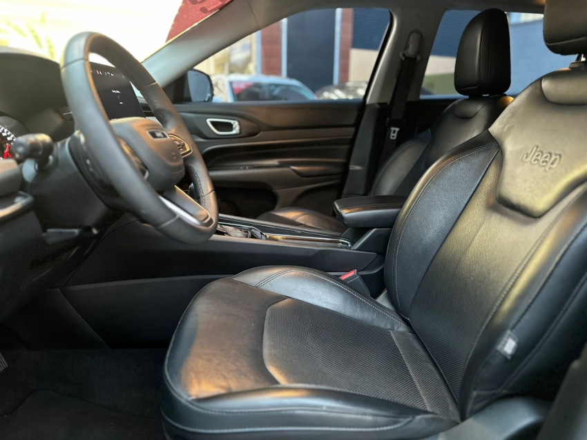 jeep compass 1.3 t270 turbo flex longitude at6 2.0 4p automatico 2022 jeep compass 1.3 t270 turbo flex longitude at6 2.0 4p automatico 2022