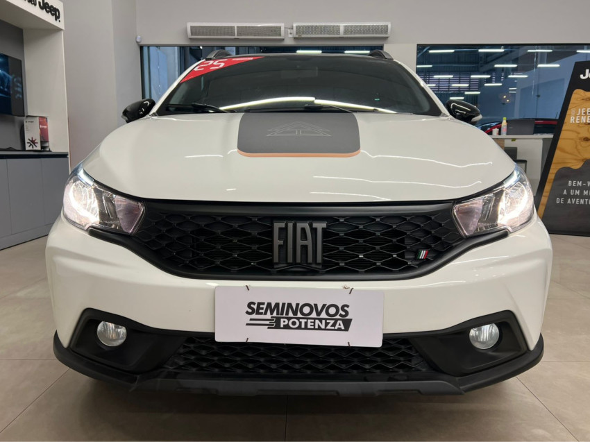 fiat argo 1.3 firefly flex trekking cvt 4p automatico 2025