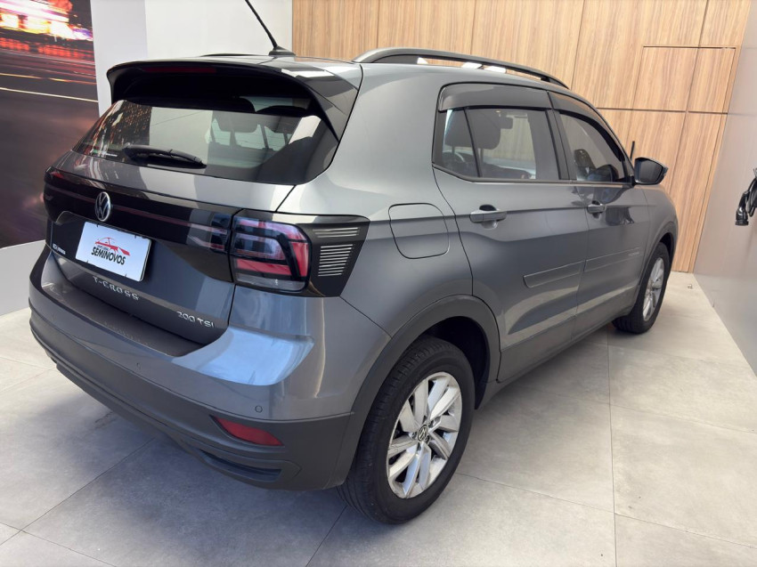 volkswagen t-cross 1.0 200 tsi total flex at 23/24 seminovo
