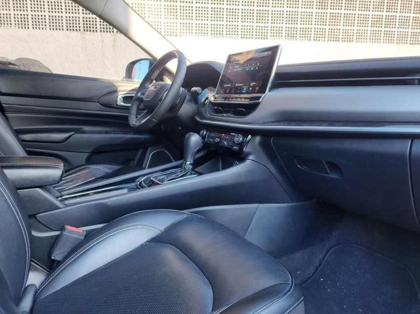 jeep compass 1.3 t270 turbo flex longitude at6 22/23 seminovo