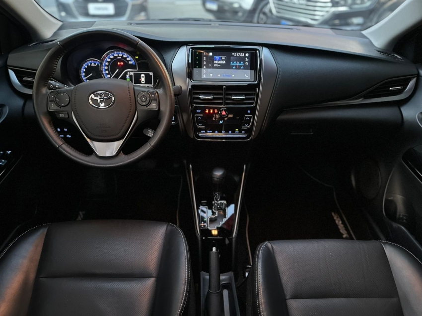 toyota yaris 1.5 16v flex sedan xls multidrive 24/25 seminovo