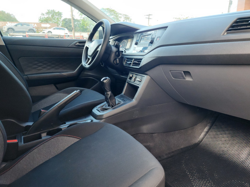 volkswagen polo 1.0 mpi track man 23/24 seminovo volkswagen polo 1.0 mpi track man 23/24 seminovo