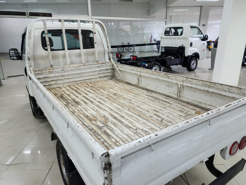 kia bongo 2.5 td diesel std cs man 19/20 seminovo kia bongo 2.5 td diesel std cs man 19/20 seminovo