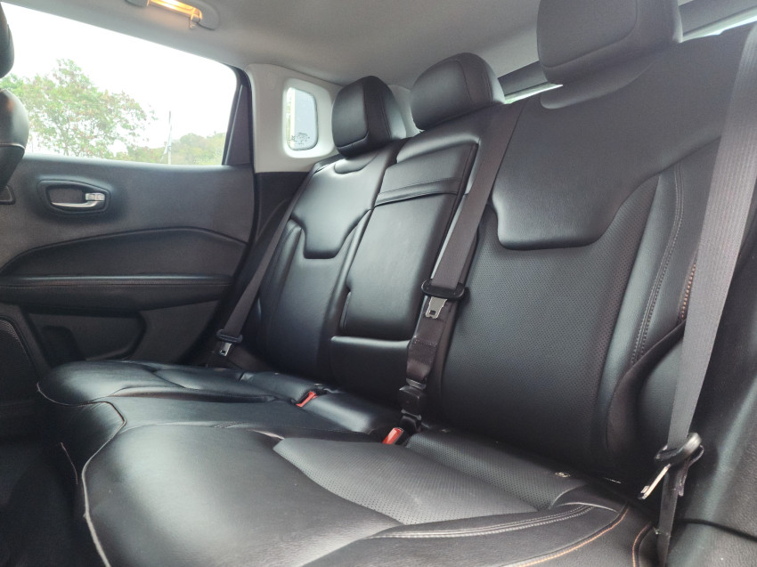 jeep compass 2.0 16v flex longitude at 19/19 seminovo jeep compass 2.0 16v flex longitude at 19/19 seminovo