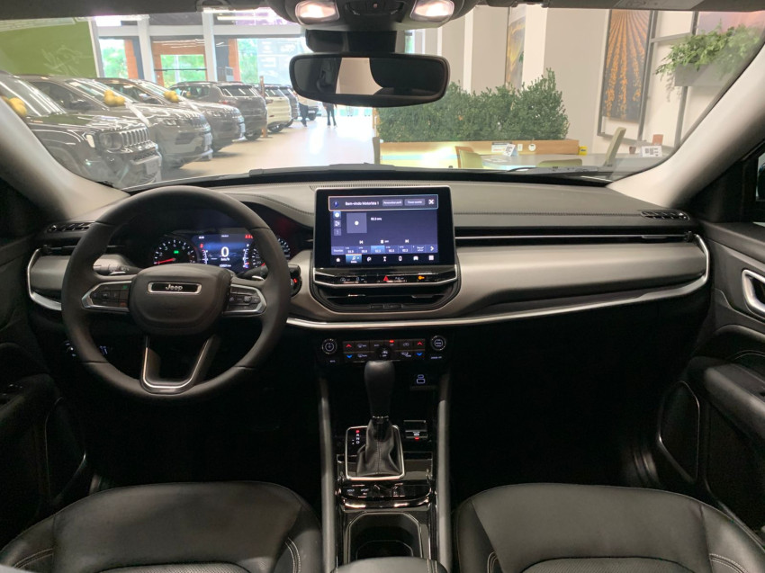 jeep compass 1.3 t270 turbo flex longitude at6 23/23 seminovo7