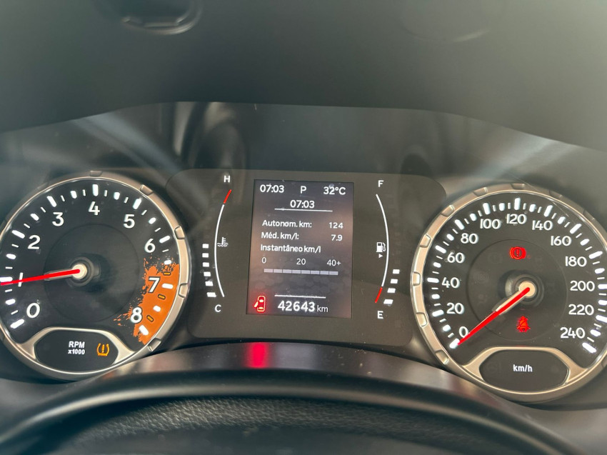 jeep renegade 1.8 16v flex sport 4p at 21/21 seminovo jeep renegade 1.8 16v flex sport 4p at 21/21 seminovo