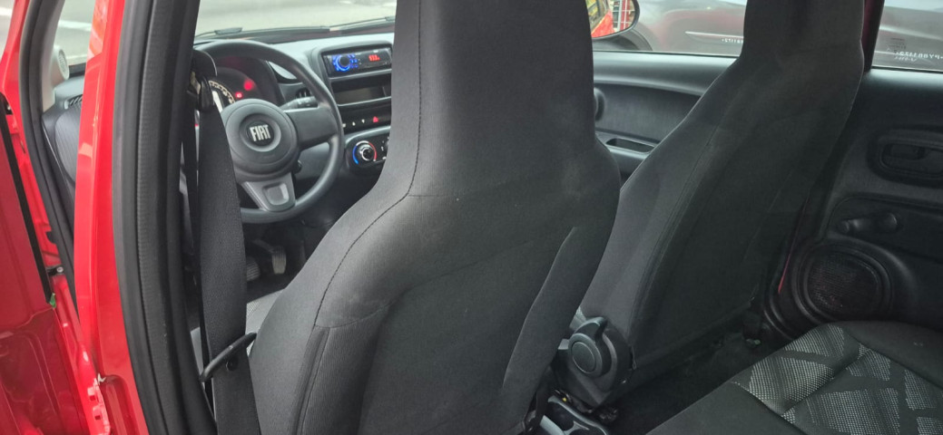 fiat mobi 1.0 evo flex like man 23/23 seminovo fiat mobi 1.0 evo flex like man 23/23 seminovo