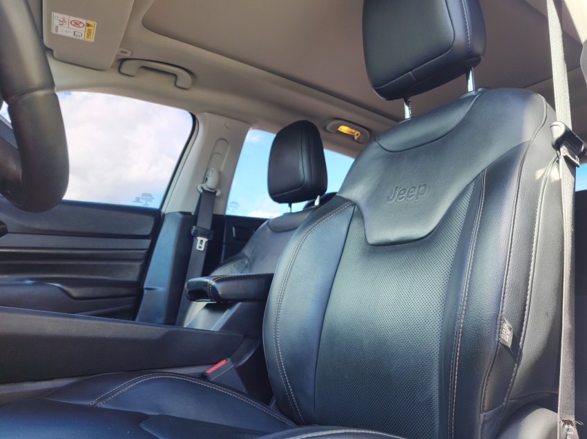 jeep compass 2.0 td350 turbo diesel limited at9 21/22 seminovo jeep compass 2.0 td350 turbo diesel limited at9 21/22 seminovo