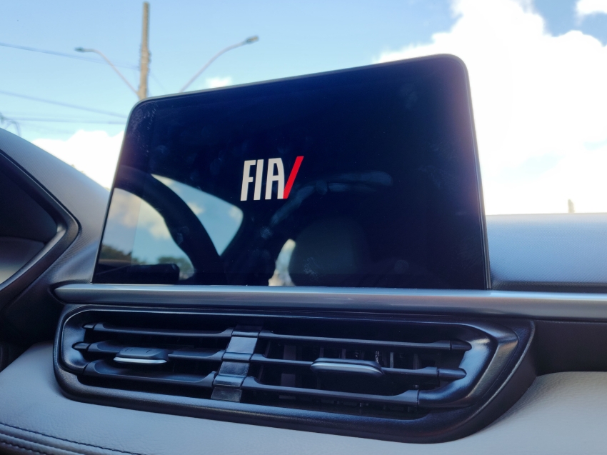 fiat fastback 1.0 turbo 200 hybrid impetus cvt 24/25 seminovo12