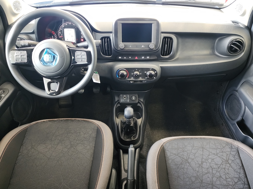 fiat mobi 1.0 firefly flex trekking man 25/26 0km5