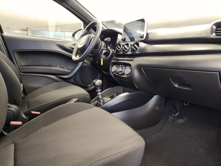 fiat cronos 1.3 firefly flex drive man 25/26 0km11