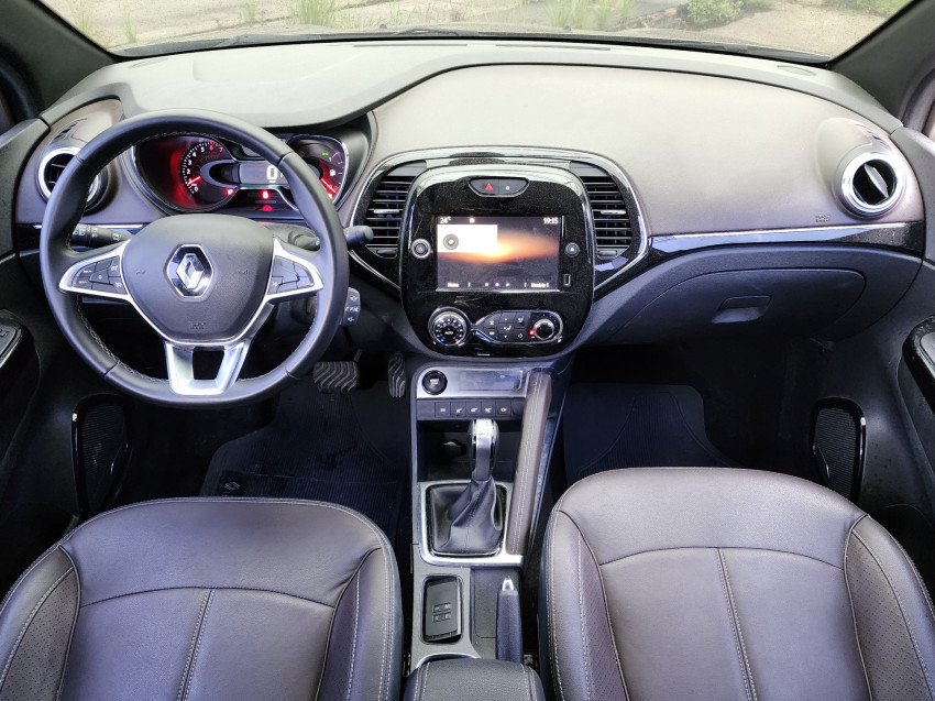 renault captur 1.3 tce flex iconic x-tronic 21/22 seminovo7