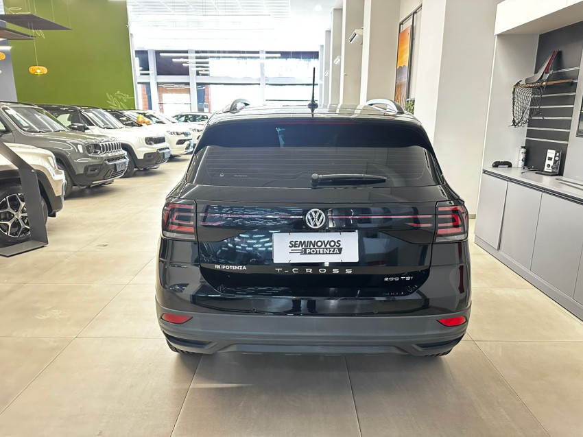 volkswagen t-cross 1.0 200 tsi total flex at 20/21 seminovo4