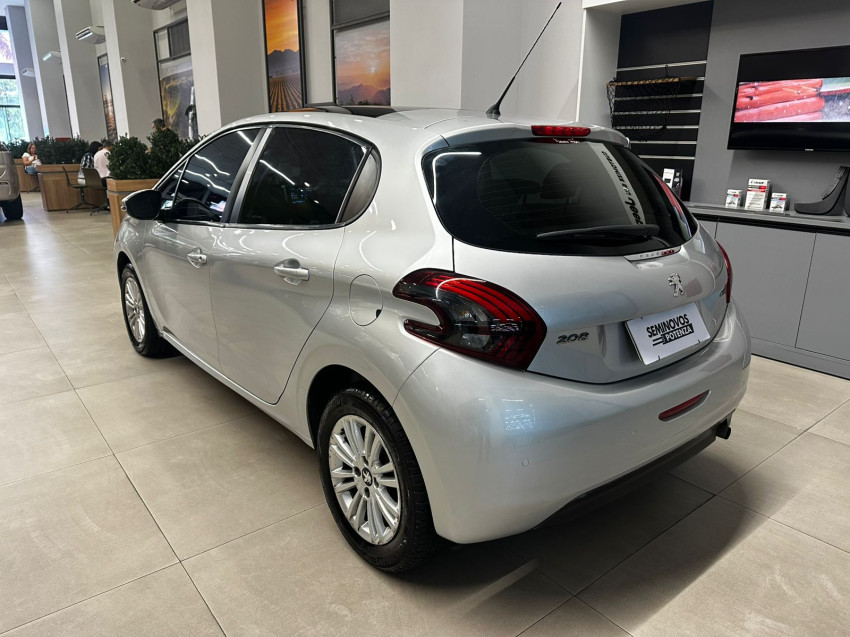 peugeot 208 1.2 allure 12v flex 4p man 17/18 seminovo5