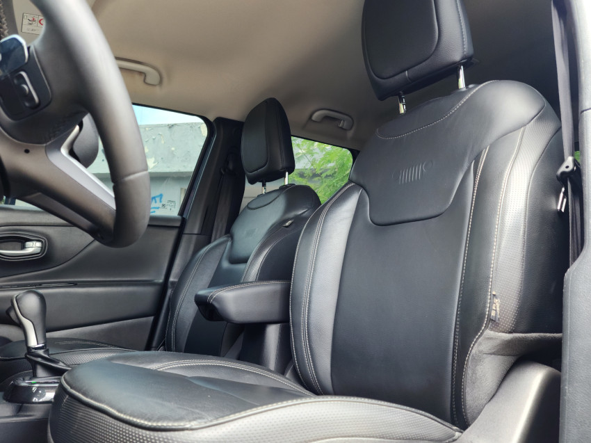 jeep renegade 1.3 t270 turbo flex longitude at6 23/23 seminovo6