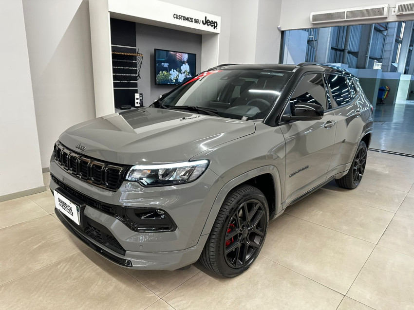 jeep compass 2.0 hurricane 4 turbo gasolina blackhawk at9 24/25 seminovo2