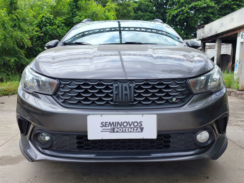 fiat argo 1.8 e.torq flex trekking at6 20/21 seminovo