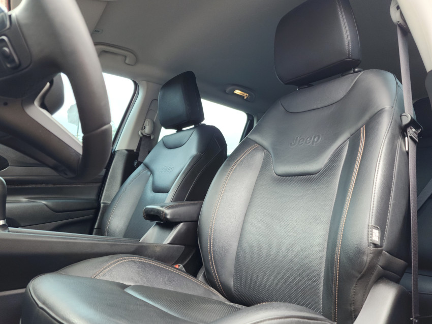 jeep compass 1.3 t270 turbo flex limited at6 23/23 seminovo6