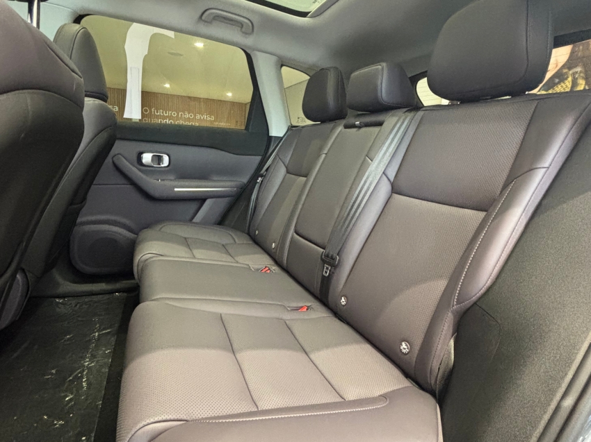 leapmotor b10 56,2 kw bev 26/26 0km6