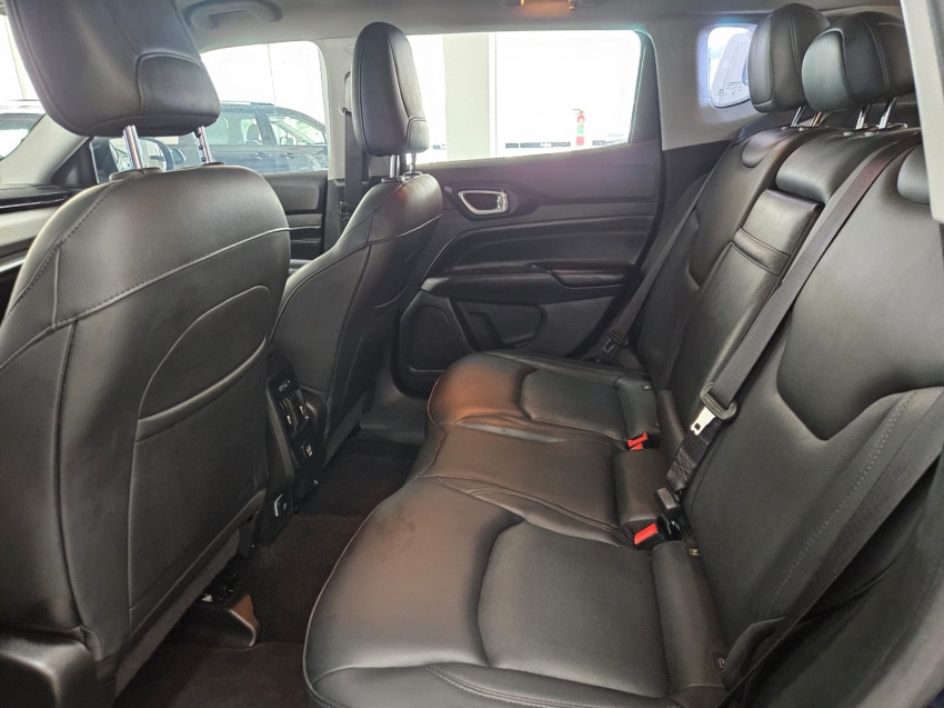 jeep compass 1.3 t270 turbo flex longitude at6 23/23 seminovo8