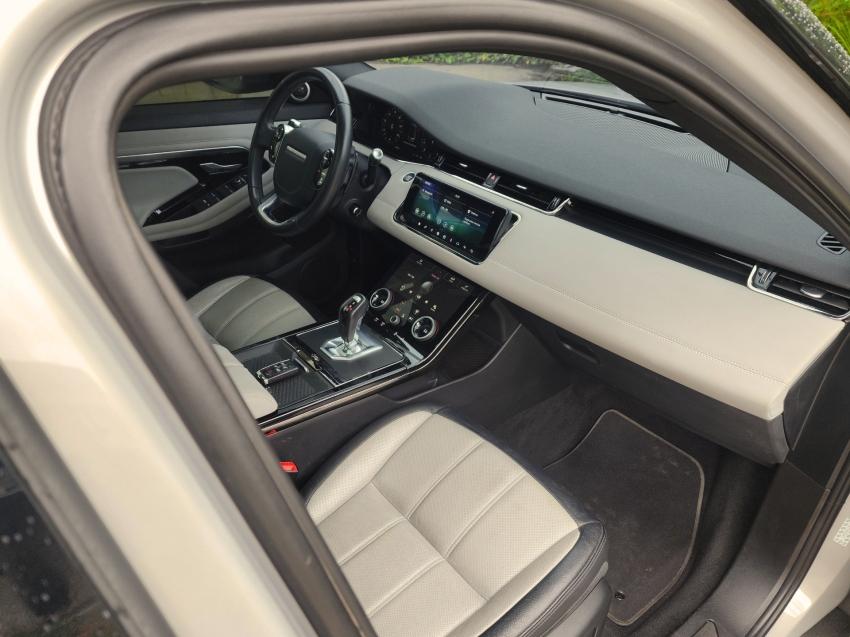 land rover range evoque 2.0 p250 flex r-dynamic se awd at 19/20 seminovo12