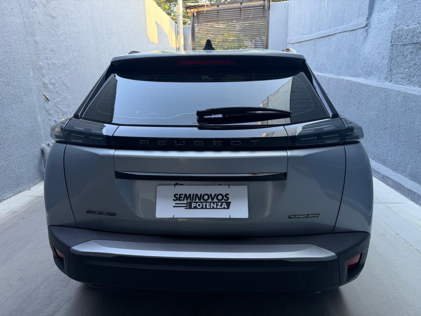 peugeot 2008 1.0 turbo 200 flex allure cvt 24/25 seminovo4
