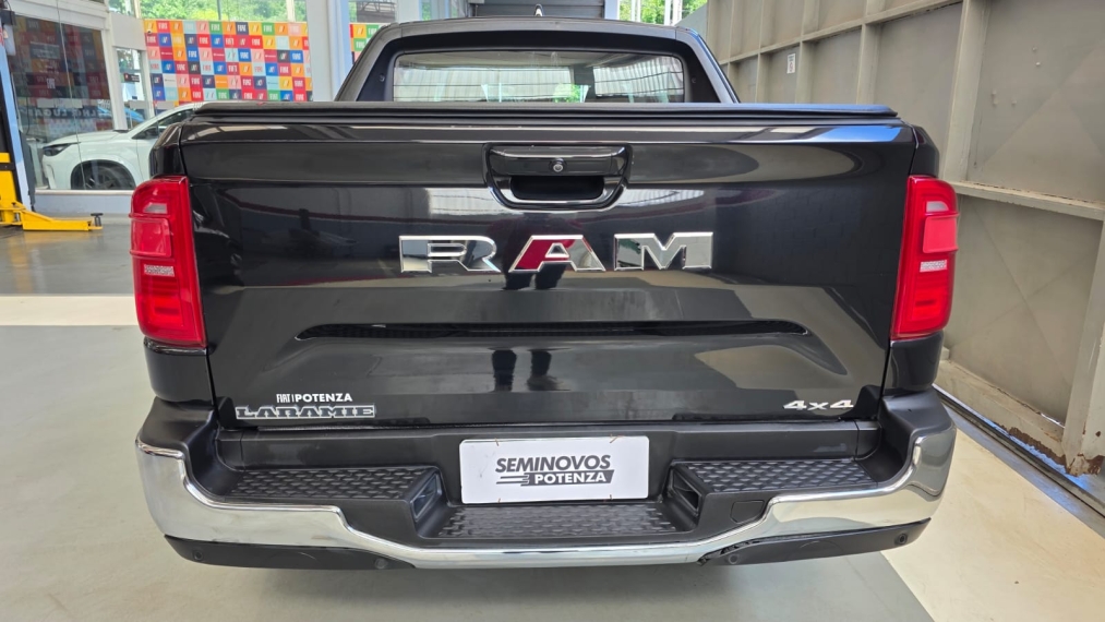 ram rampage 2.0 turbo diesel laramie 4x4 at 23/24 seminovo3