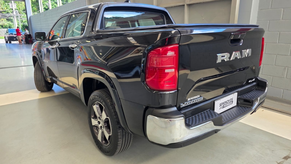 ram rampage 2.0 turbo diesel laramie 4x4 at 23/24 seminovo4