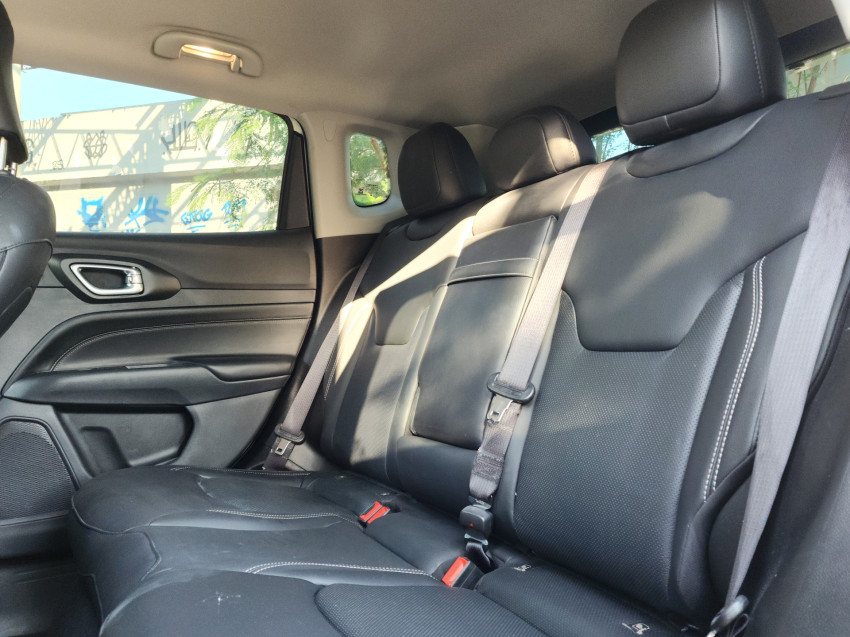 jeep compass 1.3 t270 turbo flex longitude at6 22/23 seminovo15