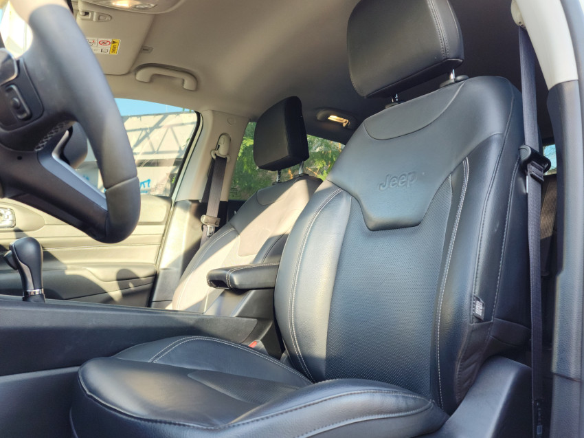 jeep compass 1.3 t270 turbo flex longitude at6 22/23 seminovo6