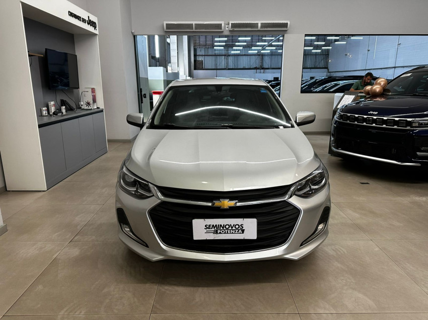 chevrolet onix 1.0 turbo flex premier at 221/22 seminovo