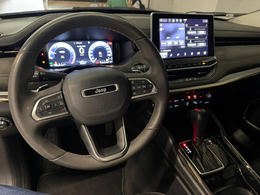 jeep commander 1.3 t270 turbo flex limited at6 22/23 seminovo8