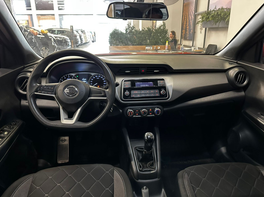 nissan kicks 1.6 16v flexstart sv 4p xtronic 18/19 seminovo7