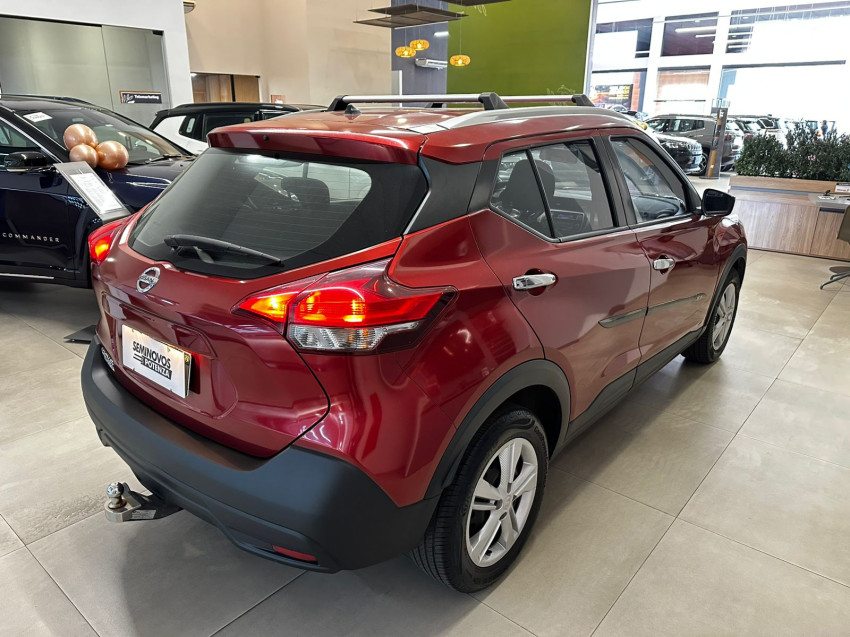 nissan kicks 1.6 16v flexstart sv 4p xtronic 18/19 seminovo3