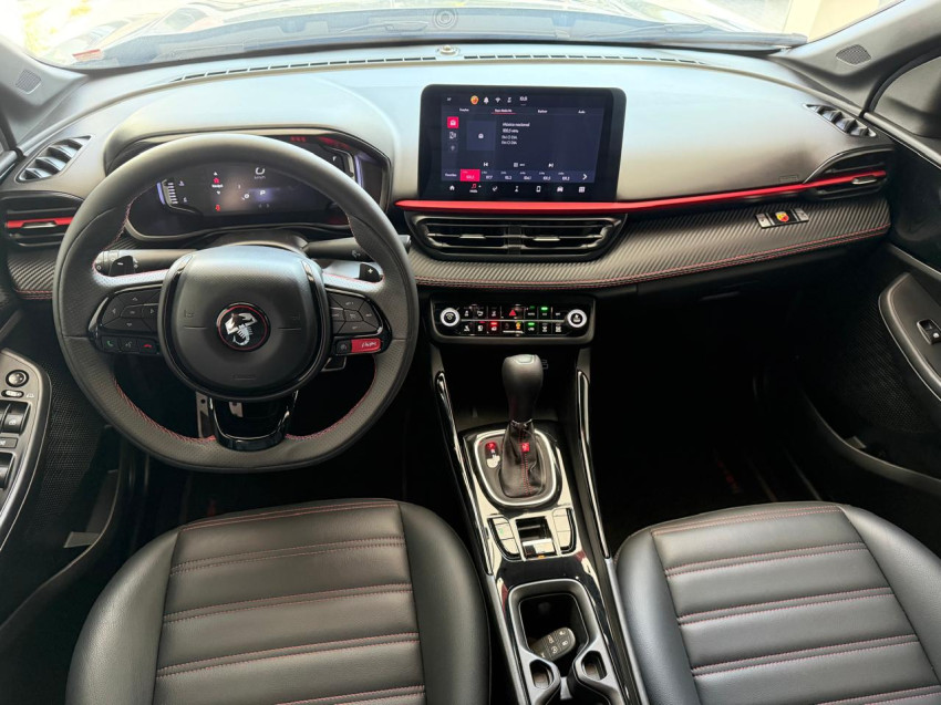 fiat fastback 1.3 turbo 270 flex abarth at6 24/25 seminovo7