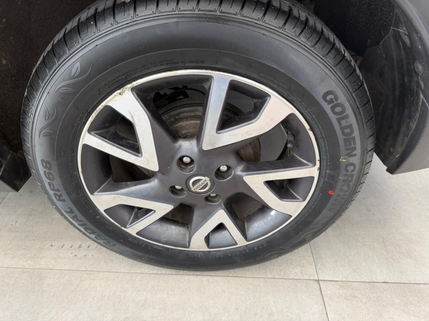 nissan kicks 1.6 16v flexstart s 4p xtronic 17/18 seminovo12