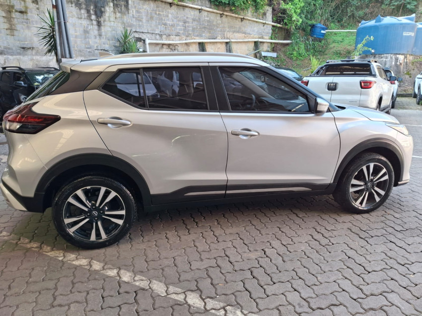 nissan kicks 1.6 16v flexstart advance xtronic 23/24 seminovo3