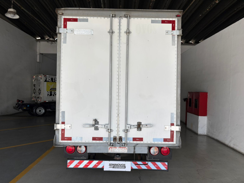 kia bongo 2.5 td diesel std cs man 22/23 seminovo4