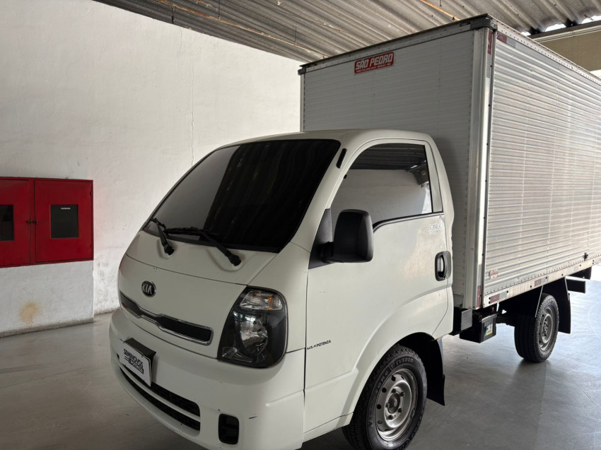 kia bongo 2.5 td diesel std cs man 22/23 seminovo2