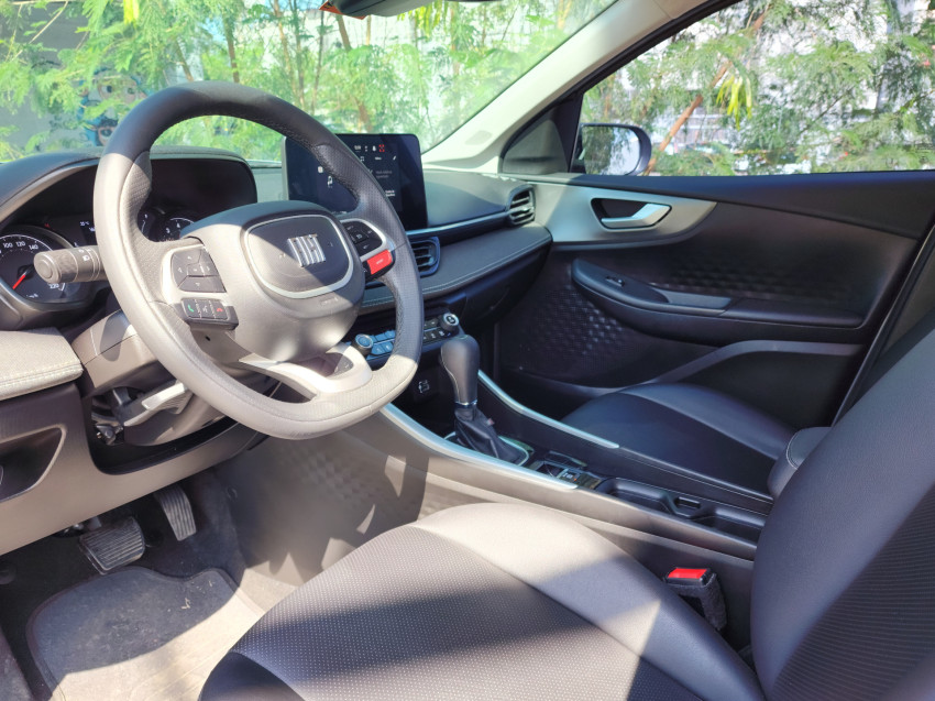 fiat fastback 1.0 turbo 200 flex audace cvt 24/24 seminovo5