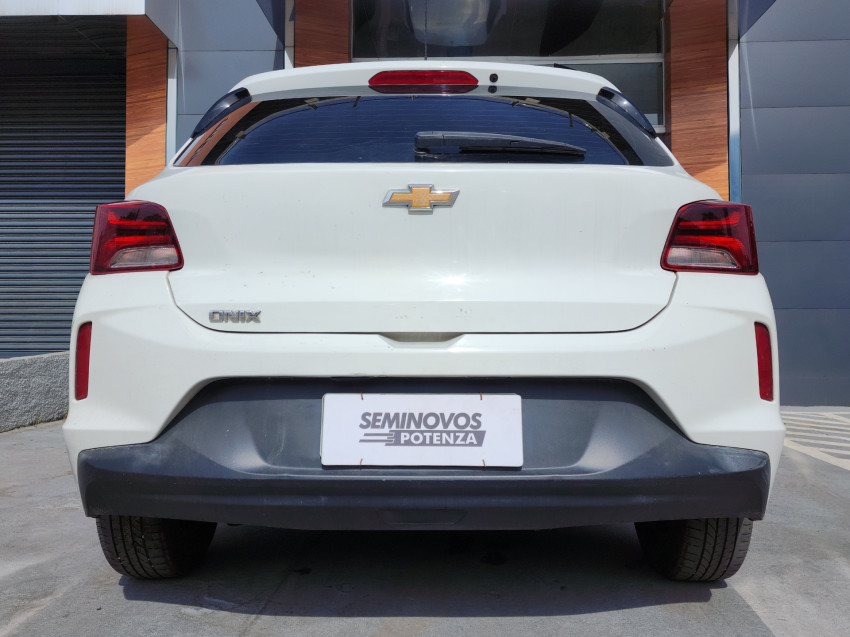 chevrolet onix 1.0 flex man 23/24 seminovo3