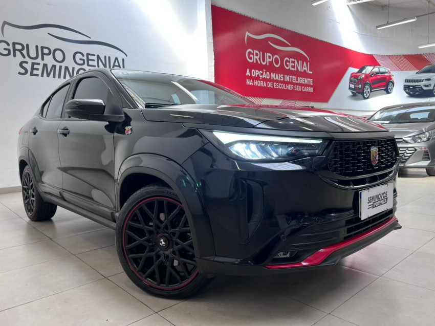 fiat fastback 1.3 turbo 270 flex abarth at6 24/25 seminovo1