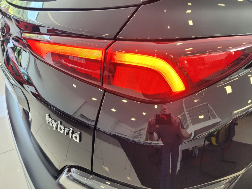 hyundai kona 1.6 gdi hev dct 23/24 seminovo5