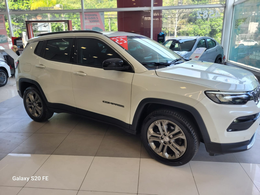 jeep compass 1.3 t270 turbo flex longitude at6 22/23 seminovo1