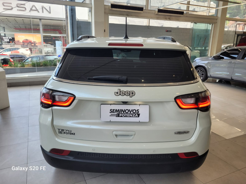 jeep compass 1.3 t270 turbo flex longitude at6 22/23 seminovo4