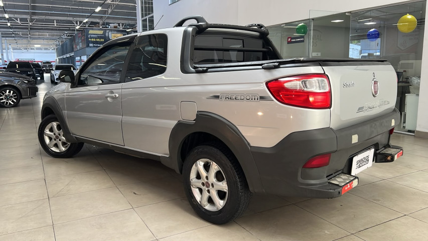 fiat strada 1.4 mpi freedom cd 8v flex 3p man 19/19 seminovo5