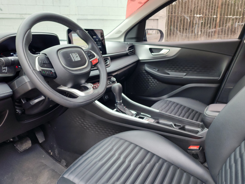 fiat fastback 1.0 turbo 200 hybrid audace cvt 25/25 seminovo5