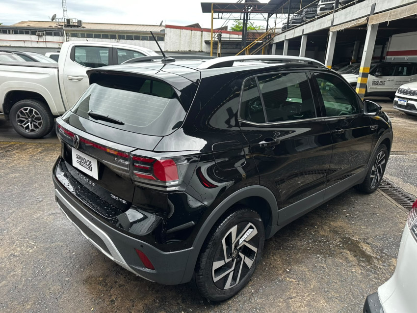 volkswagen t-cross 1.4 250 tsi total flex highline at 24/25 seminovo3