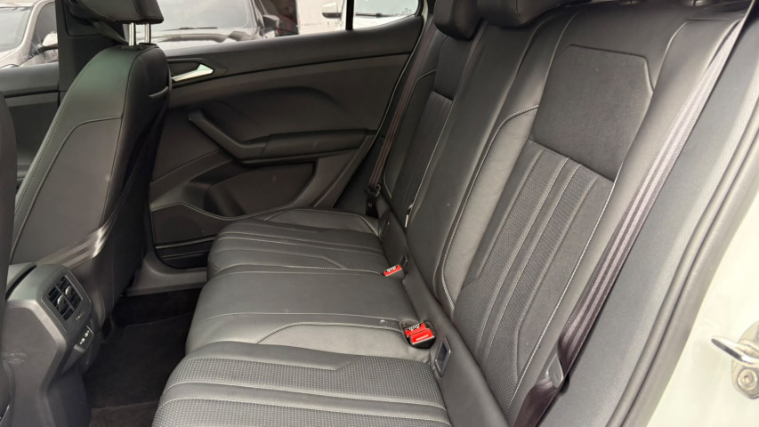 volkswagen t-cross 1.4 250 tsi total flex highline at 26/26 seminovos9