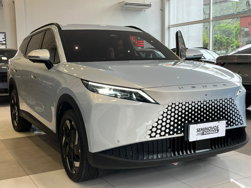 omoda 7 1.5 tgdi phev luxury dht 25/26 seminovo1